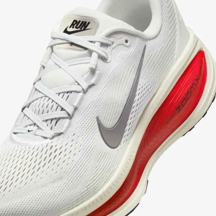 Zapatos Nike Vomero 18 Platinum Tint Metallic Pewter 9us Blanco Lisa 9