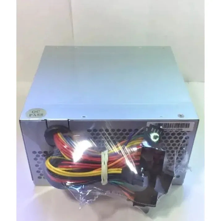Fuente De Poder 550 Watts Atx Marca Delux Computador Gris